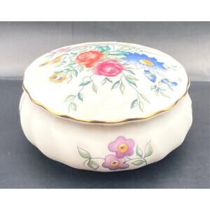 VTG Wedgwood 1990 Bone China Avebury Trinket Ring Jewelry Dish